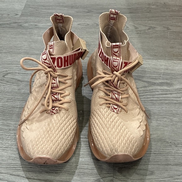 ZOHUD Other - ZOHUD Salmon Pink Scale Patterned High top Sneaker Shoes | Size 11